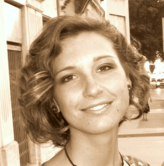 Natalie Smith Headshot