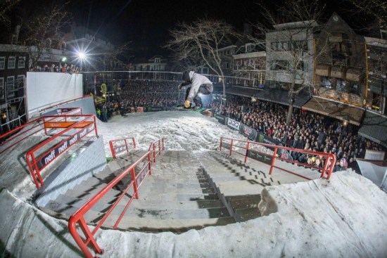 6b5d5837-c1b3-447e-bf92-7283f21c3c68_rock-a-rail